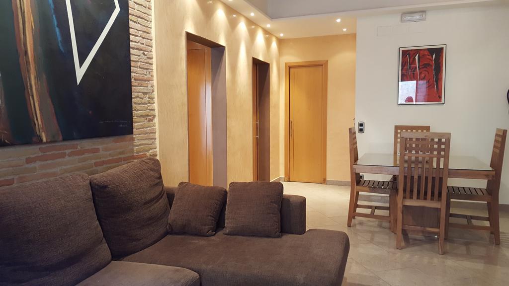 Sleepin Girona Apartman Kültér fotó